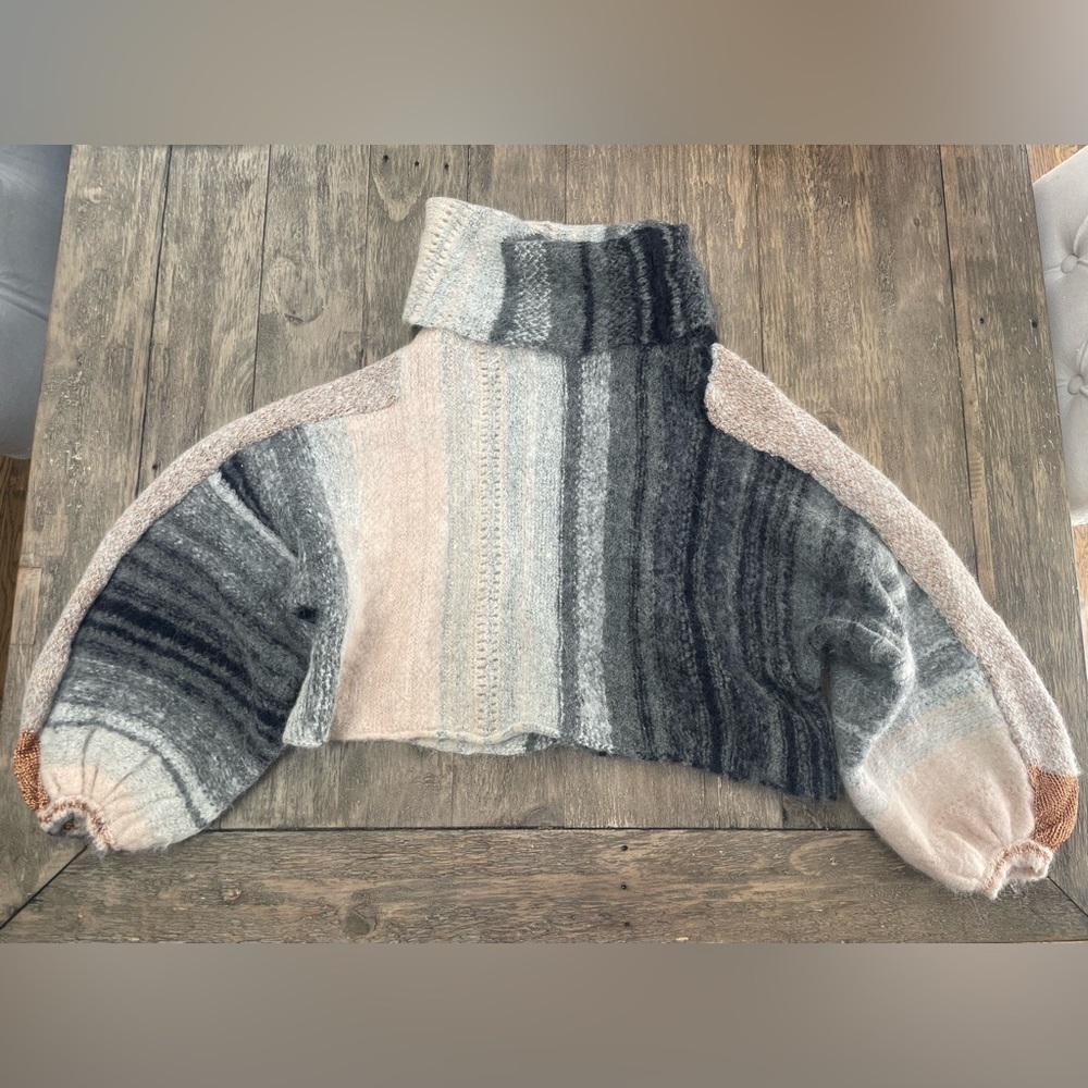 Free people crop sweater